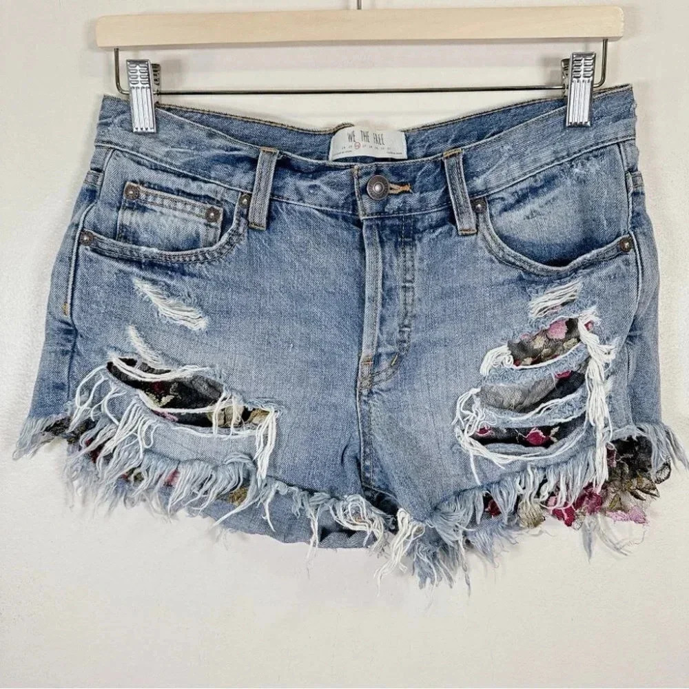 Free  People We The Free Distressed Denim Short - Picture 2 of 13